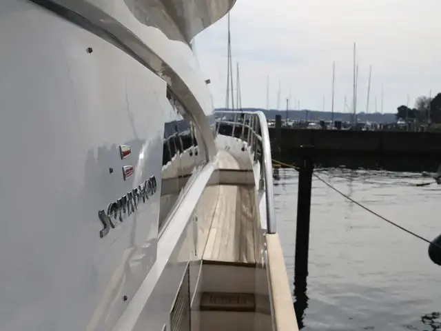 Fairline Squadron 74