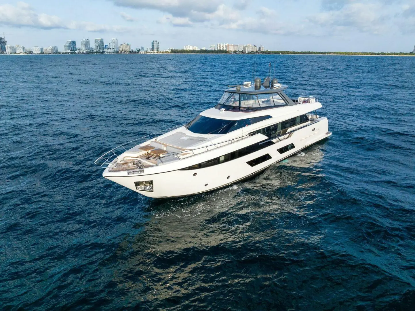 2020 Ferretti 920