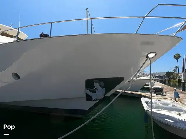 Benetti 100