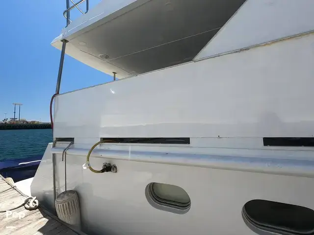 Benetti 100