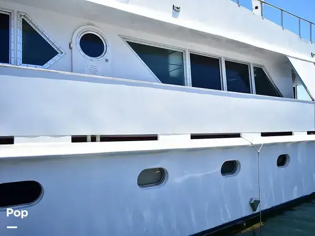 Benetti 100