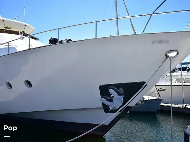 Benetti 100