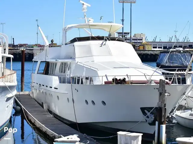 Benetti 100