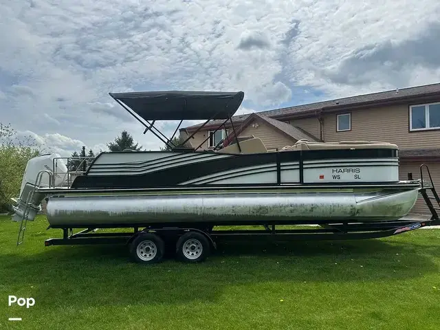 Harris Grand Mariner 250