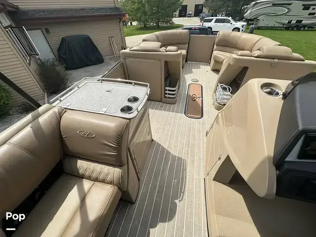 Harris Grand Mariner 250