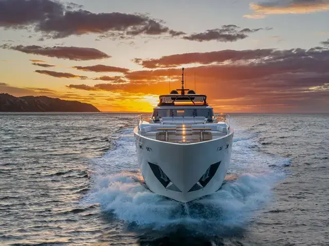 Ferretti Yachts Ferretti 1000