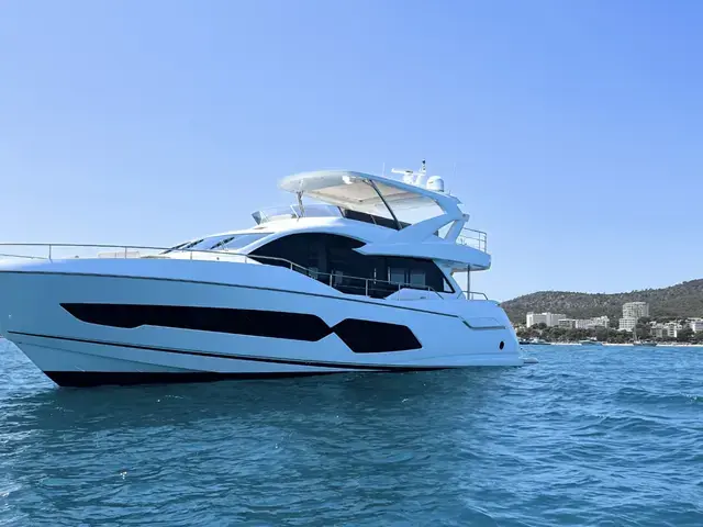 Sunseeker 76 Yacht