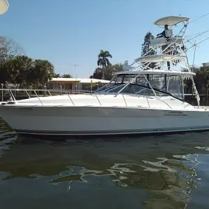 2004 Riviera 4000 Offshore Express