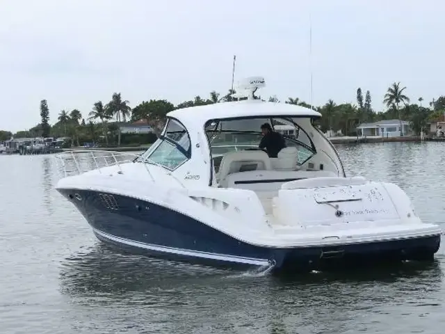 Sea Ray 44 Sundancer