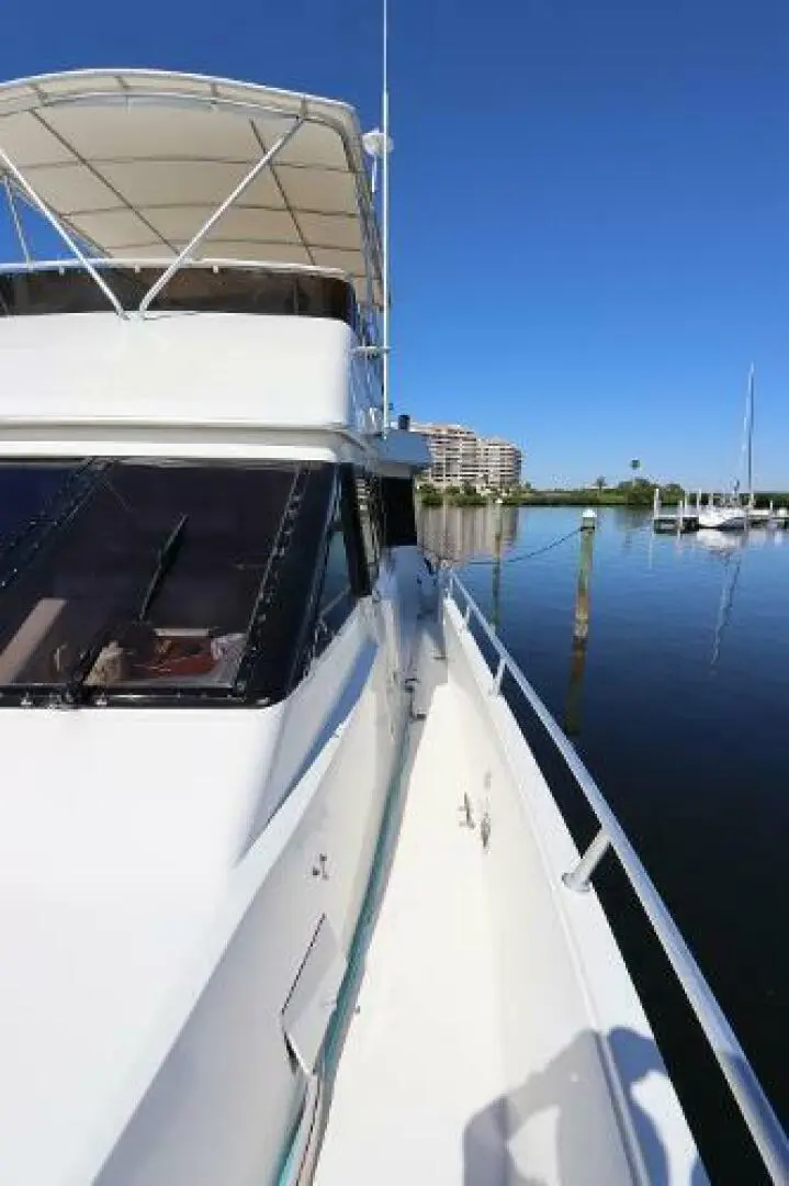 1991 Viking 72