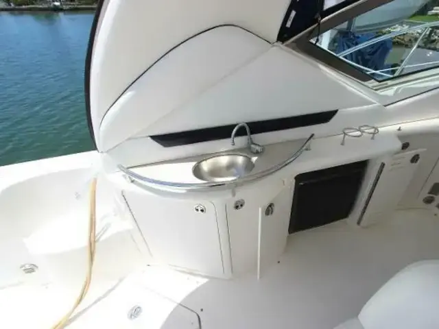 Sea Ray 44 Sundancer