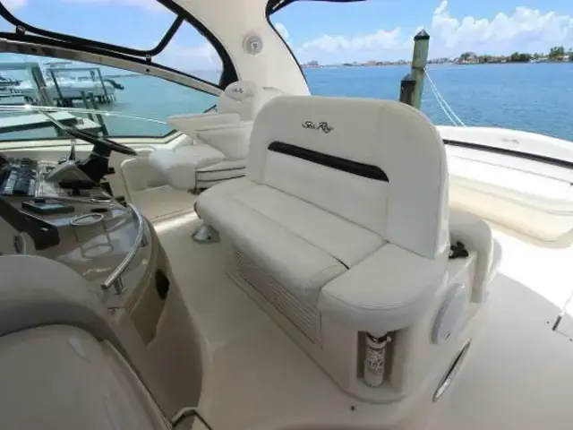 Sea Ray 44 Sundancer