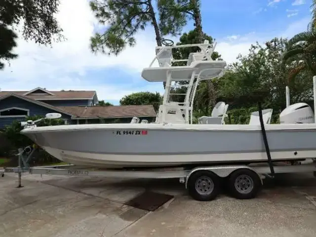 Robalo 246 Cayman SD