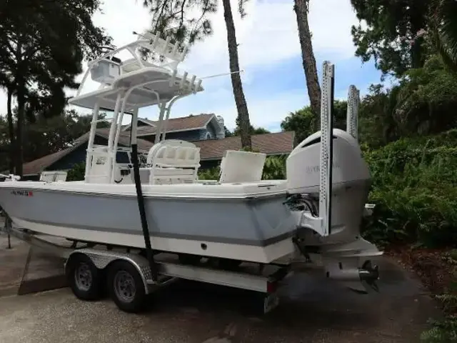 Robalo 246 Cayman SD