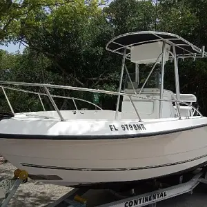 2008 Sea Boss 210 Center Console