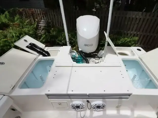 Robalo 246 Cayman SD