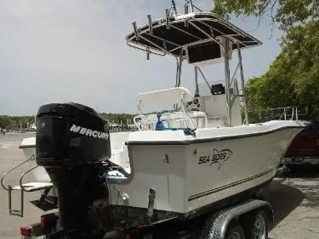 Sea Boss 210 Center Console