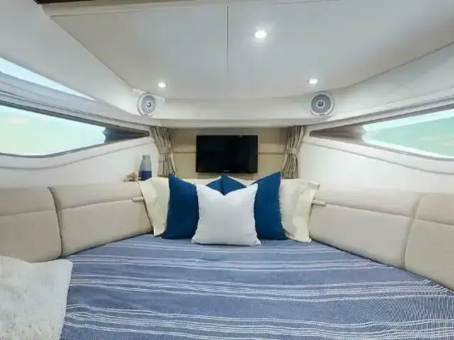 Sea Ray 320 Sundancer