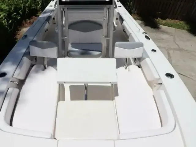 Robalo 246 Cayman SD