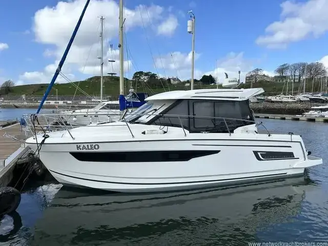 Jeanneau Merry Fisher 895