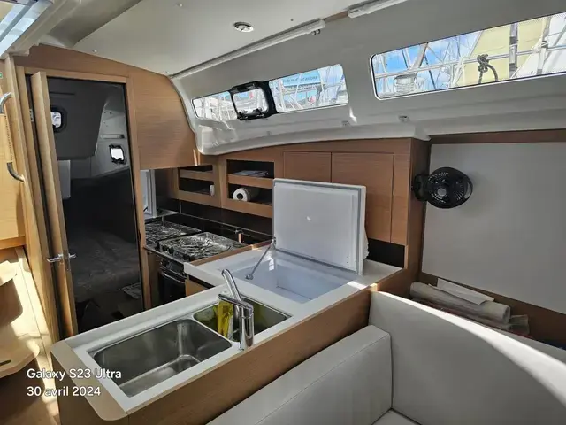 Jeanneau Sun Odyssey 380