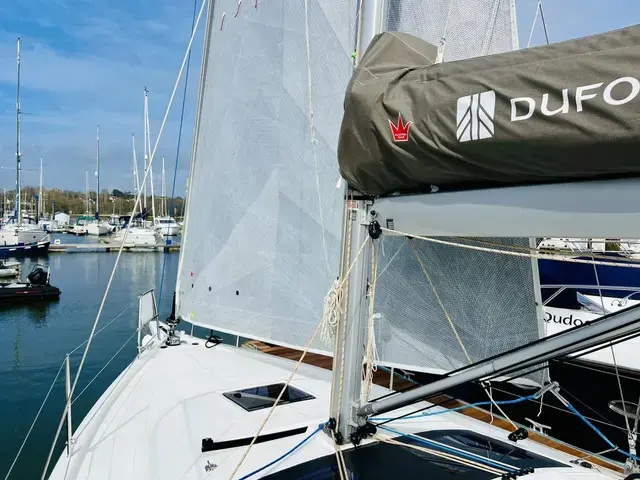 Dufour 37