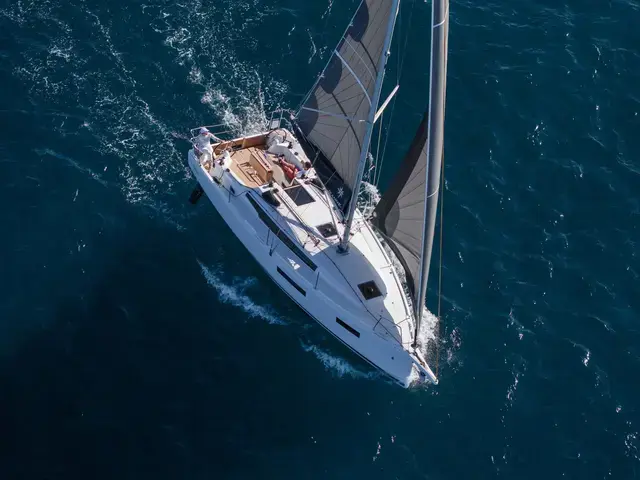 Jeanneau Sun Odyssey 350