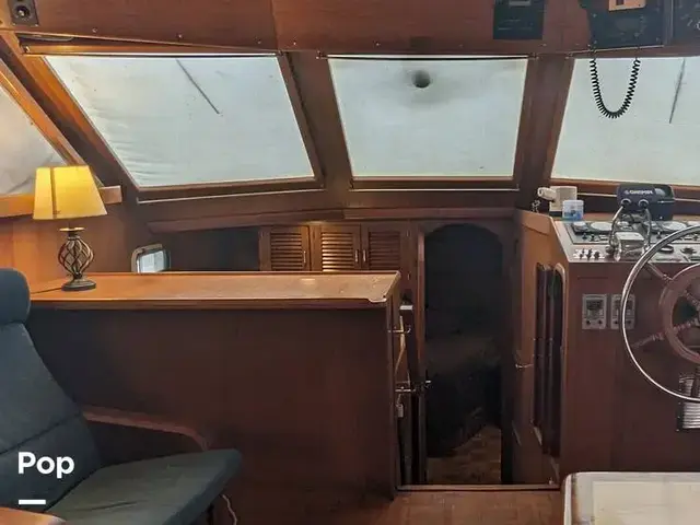 Jefferson 42 Aft Cabin Motor Yacht