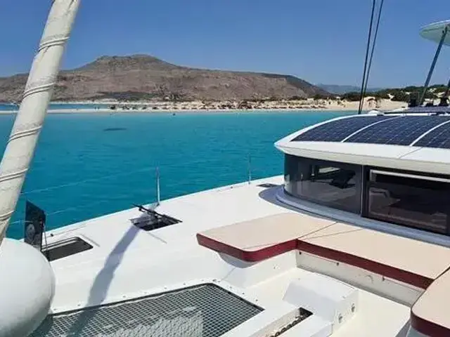 Lagoon 50