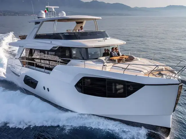 Absolute Navetta 68