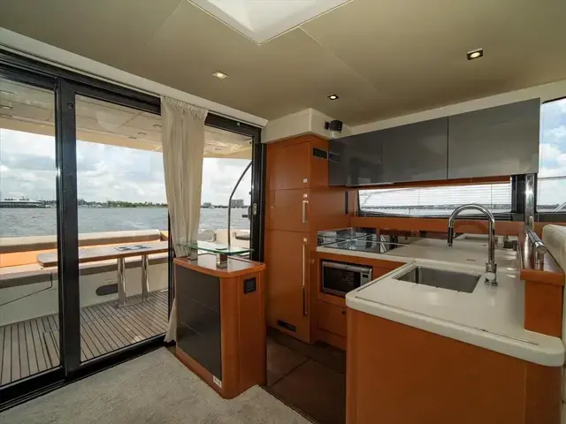 Prestige 55'