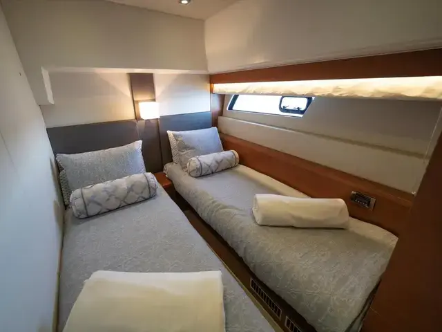 Prestige 55'