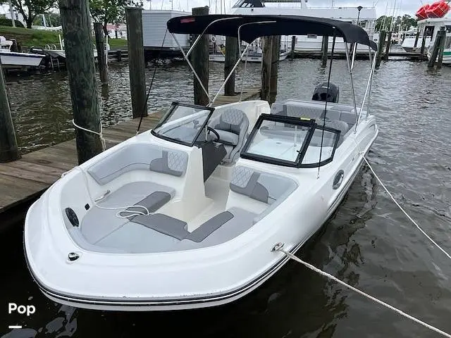 2023 Bayliner vr6 bowrider