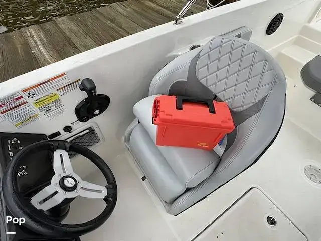 Bayliner Vr6