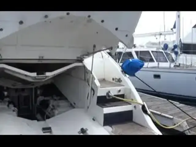 Sunseeker Predator 63