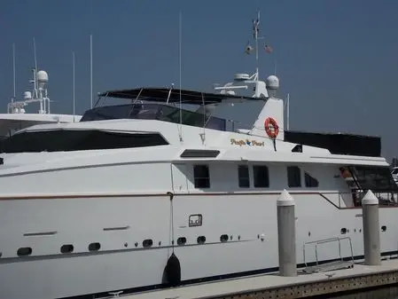 1990 Azimut motor yacht