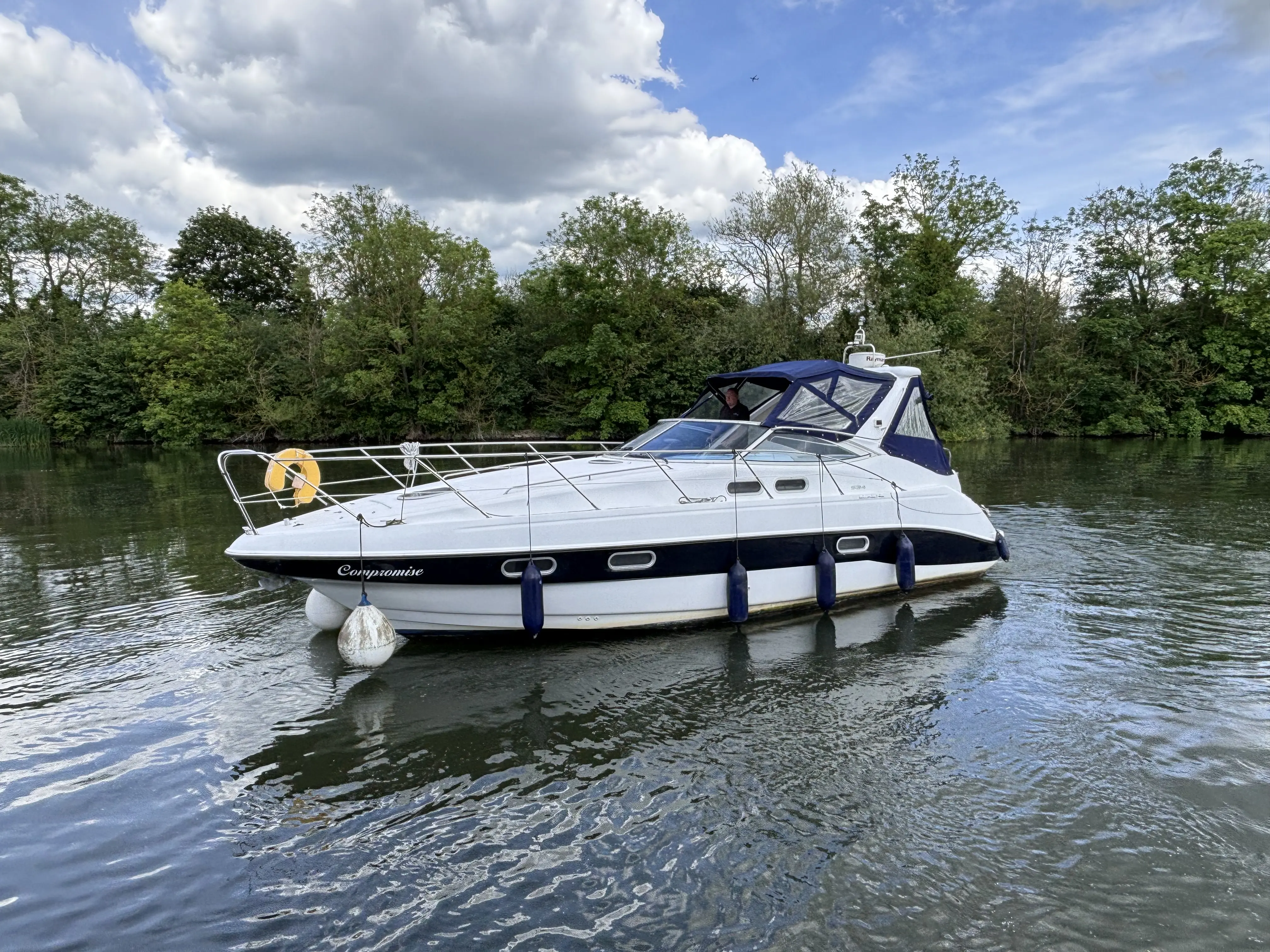 2003 Sealine s34