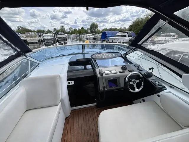 Sealine S 34