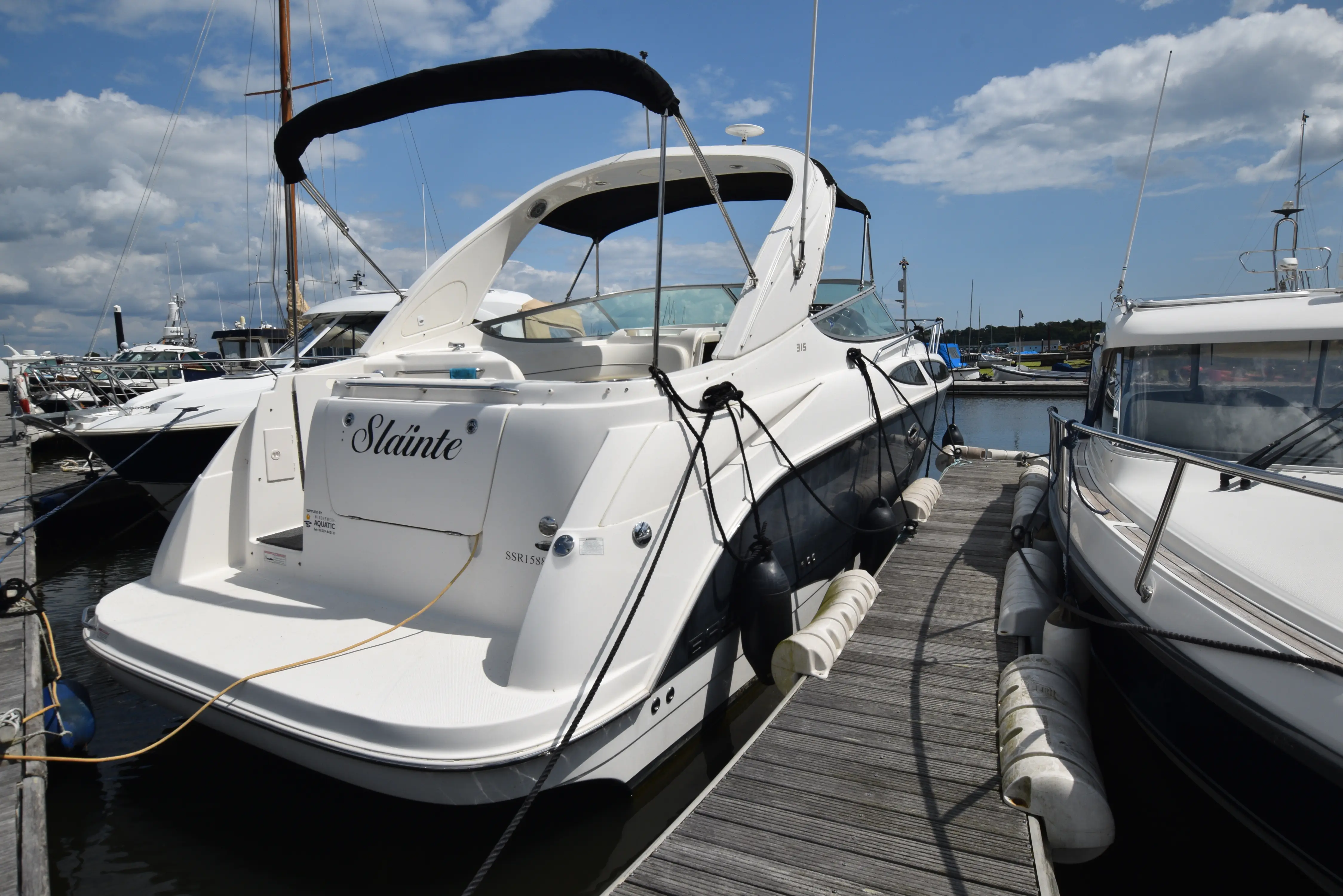 2011 Bayliner 315 sports cruiser