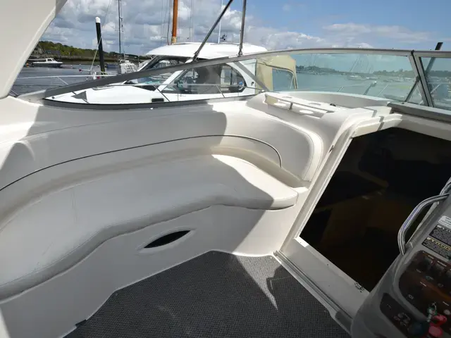 Bayliner 315 Cruiser