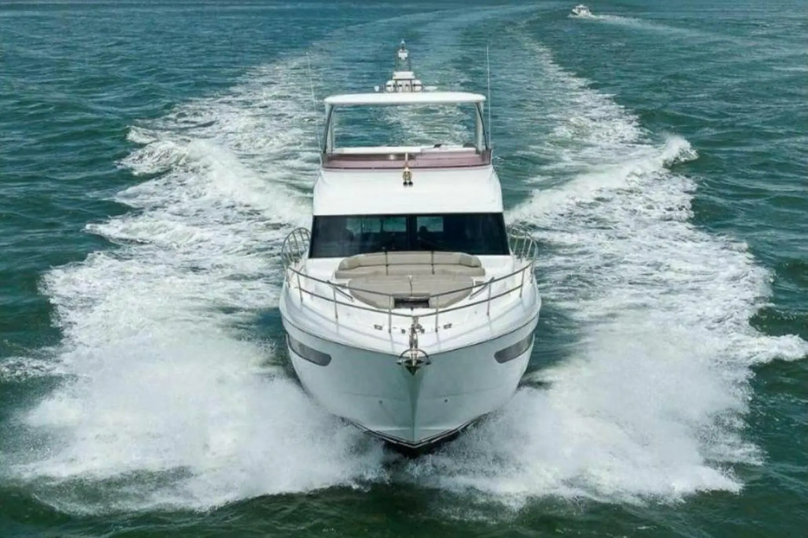 2019 Princess f62