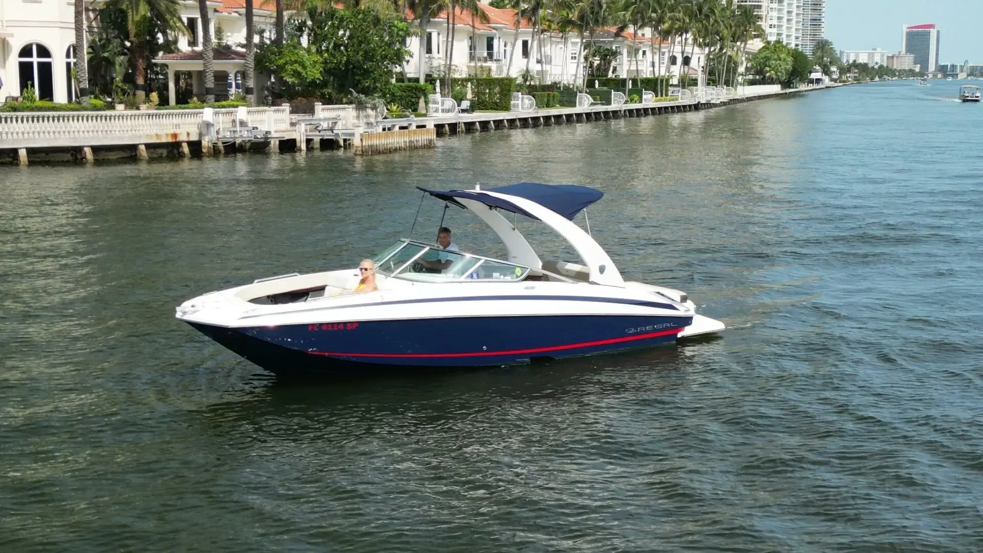 2014 Regal bowrider 2700