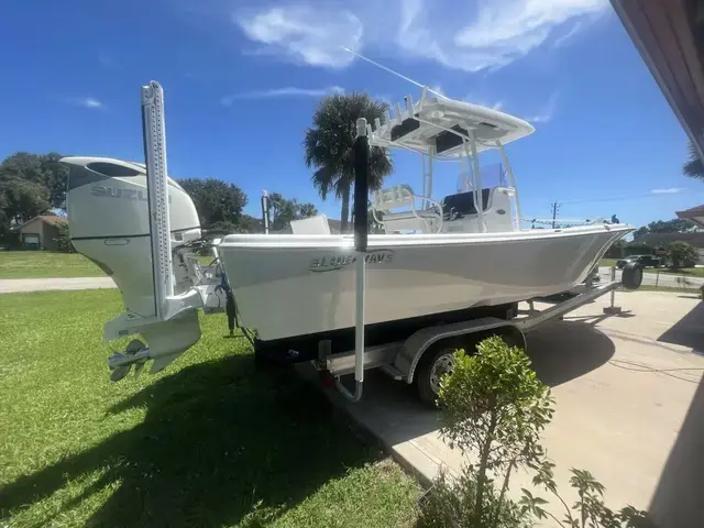 Blue Wave Boats 2800 Pure Hybrid