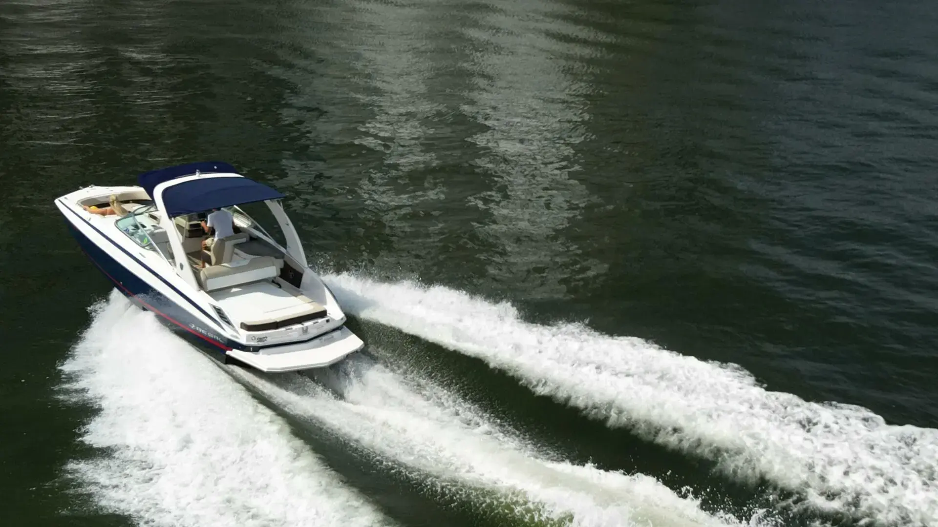 2014 Regal bowrider 2700