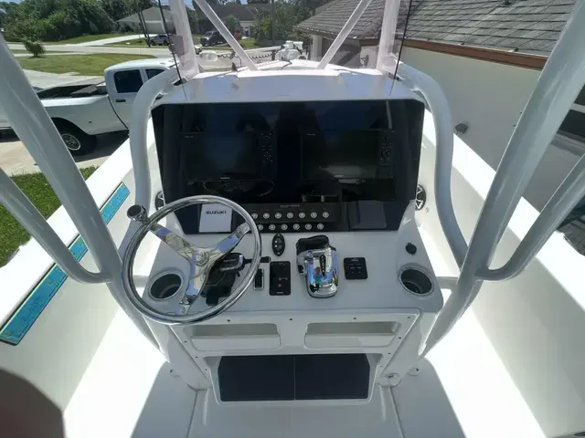 Blue Wave Boats 2800 Pure Hybrid