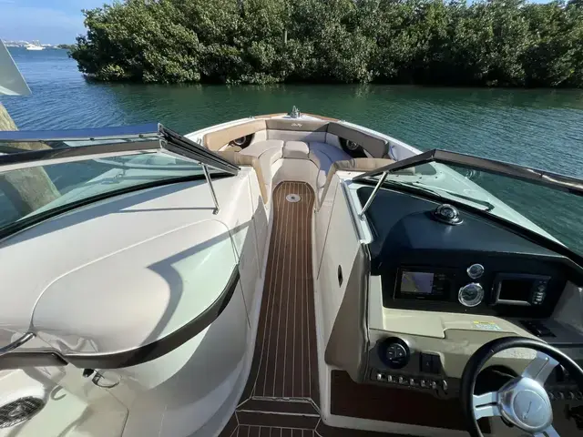 Sea Ray 300 SLX