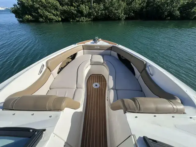 Sea Ray 300 SLX