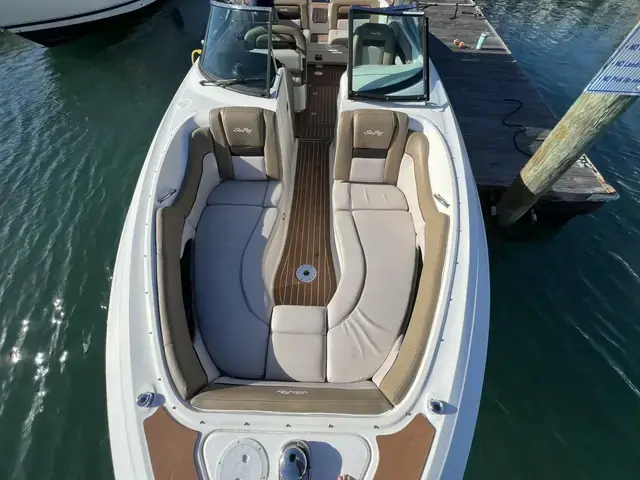 Sea Ray 300 SLX