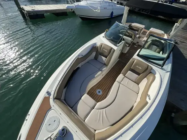 Sea Ray 300 SLX