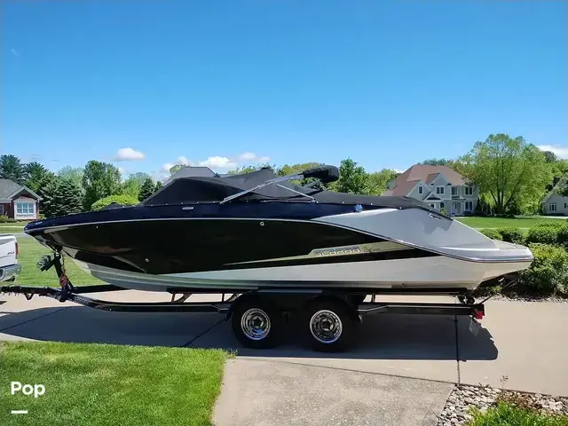 Scarab 255 Platinum Se